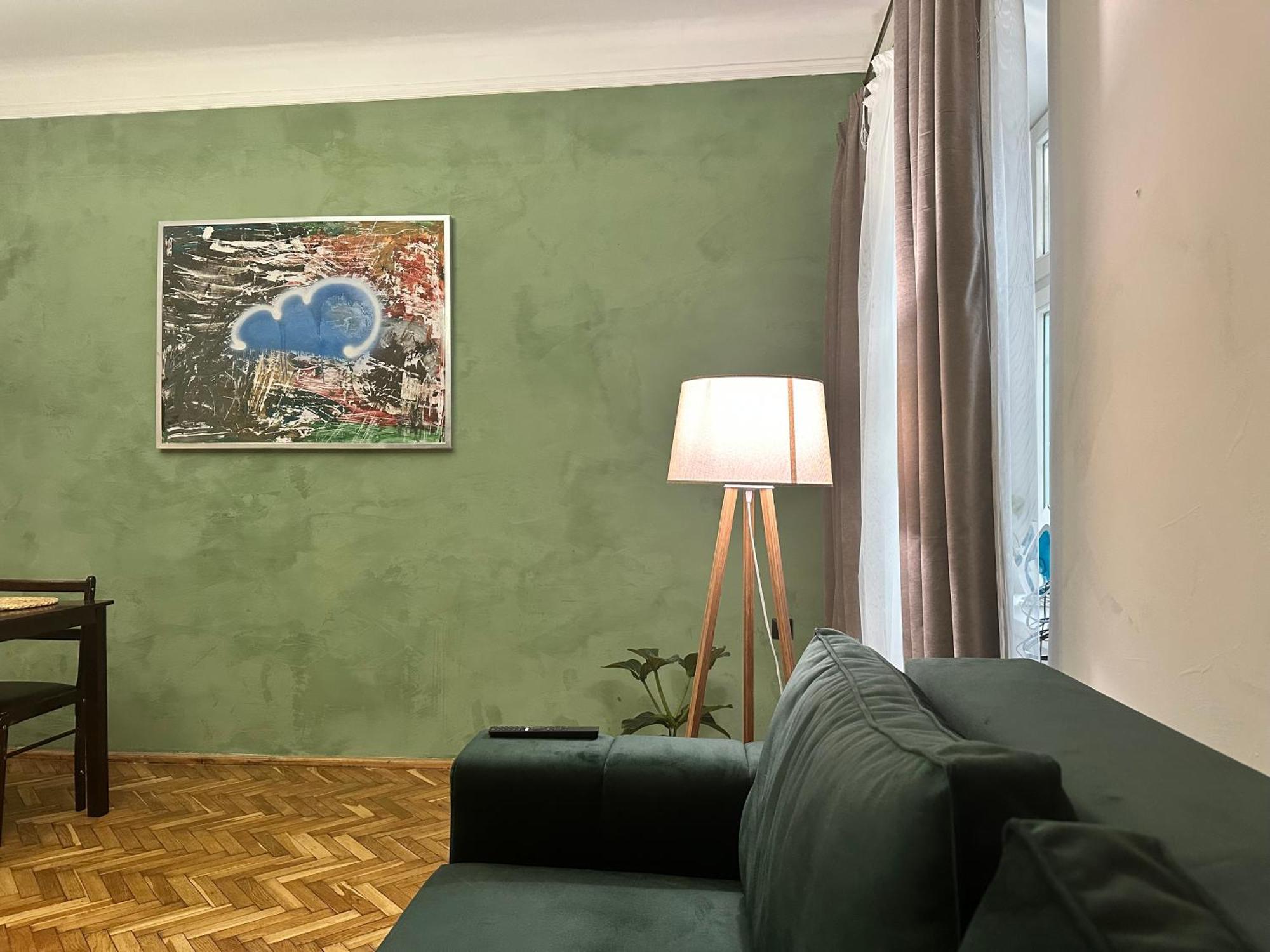 Art Apartment On Kylisha Str Lviv Buitenkant foto